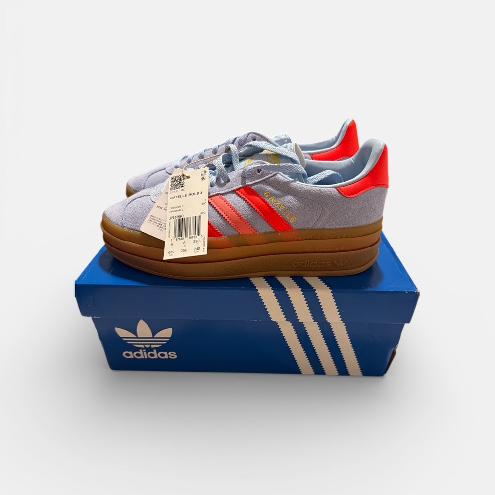 Adidas kids Gazelle size 6.5‎